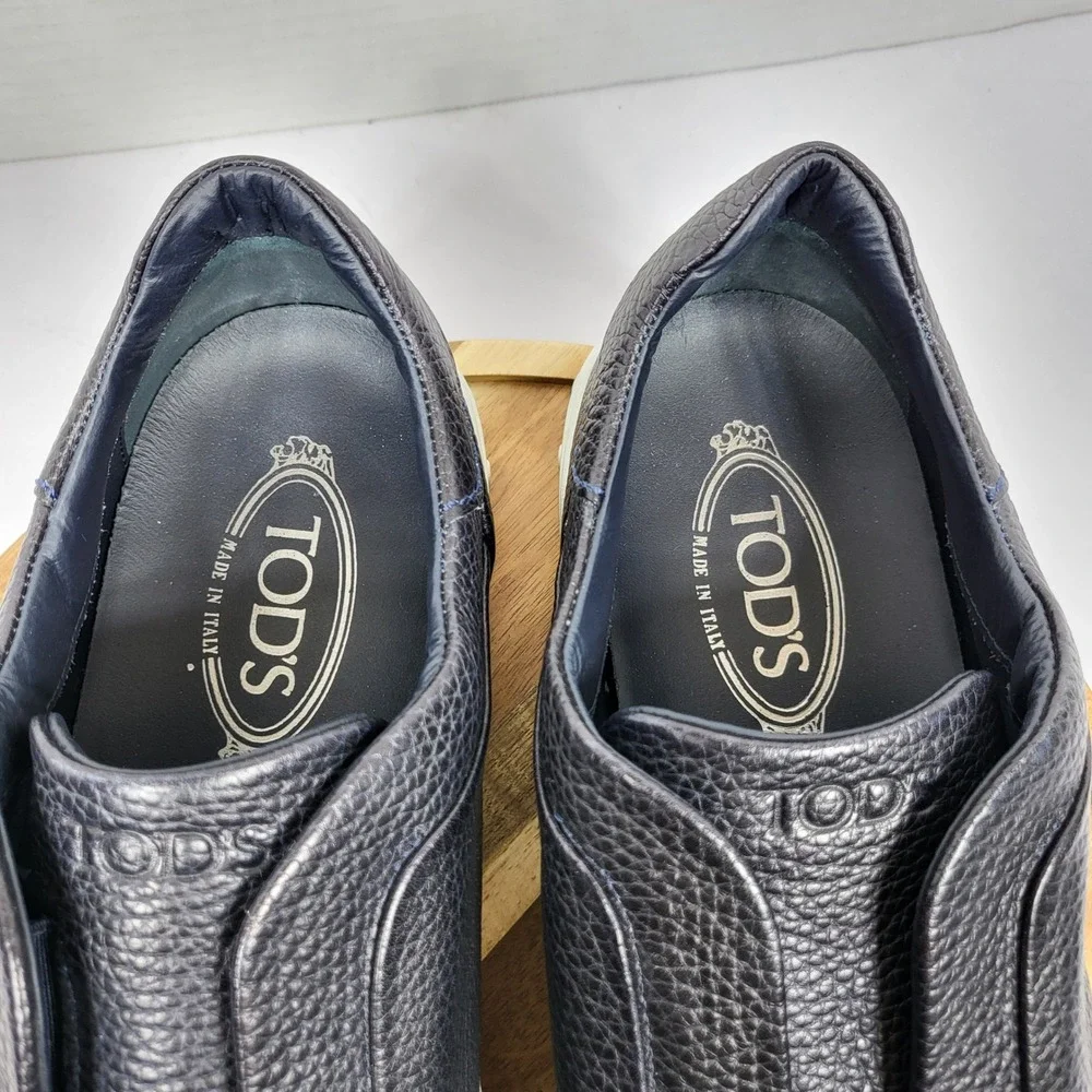 Tod's Mens Black Grained Pebbled Leather Slip-On Sneakers Gommino Pebbles UK 9‎